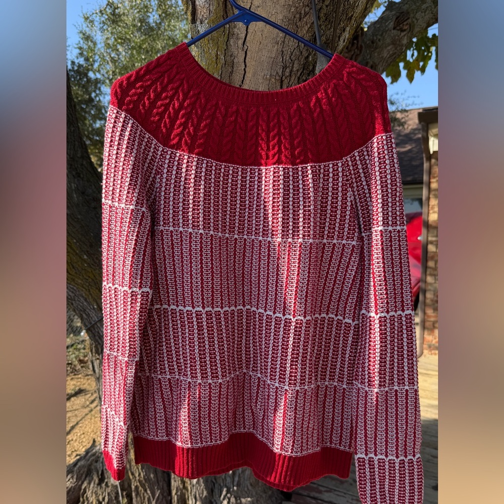Talbots Red and White Women's Sweater